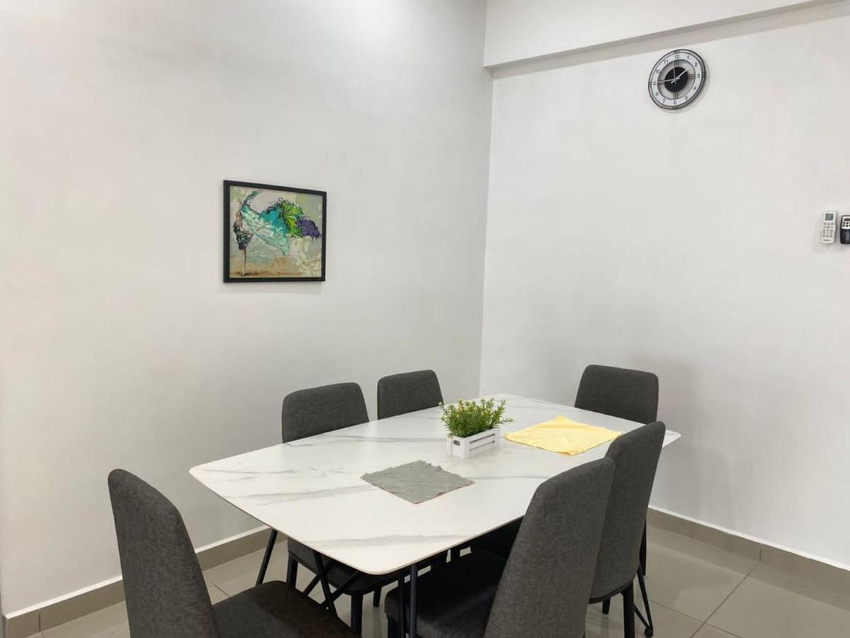休闲民宿 Leisure Homestay @The Venus Sitiawan Kampong Lumut Kiri Eksteriør billede